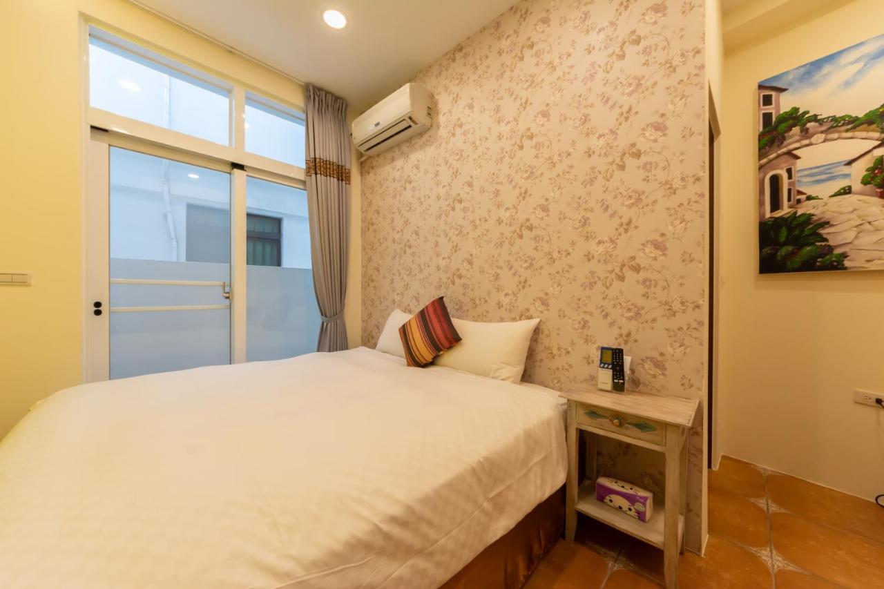 Rococo Homestay Хенгчун Экстерьер фото