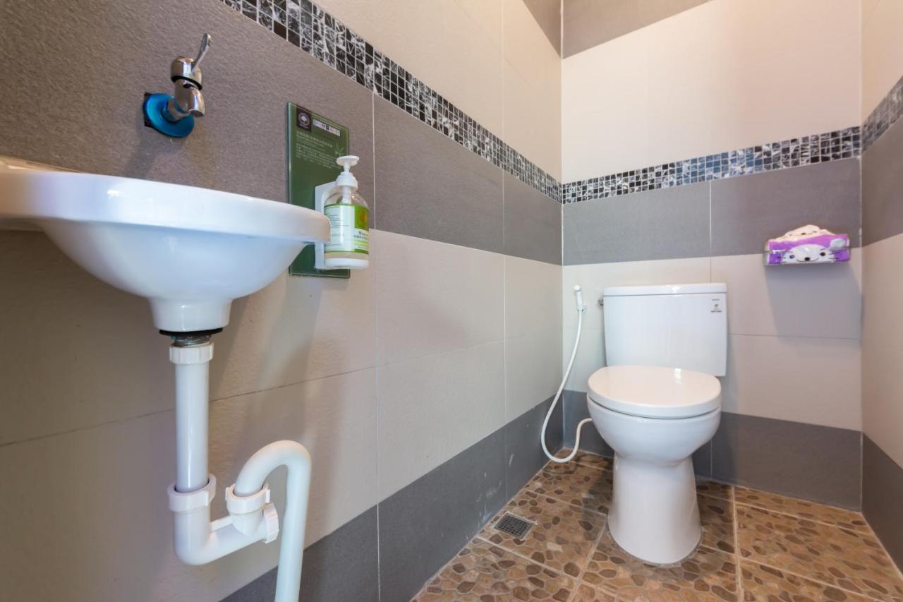 Rococo Homestay Хенгчун Экстерьер фото
